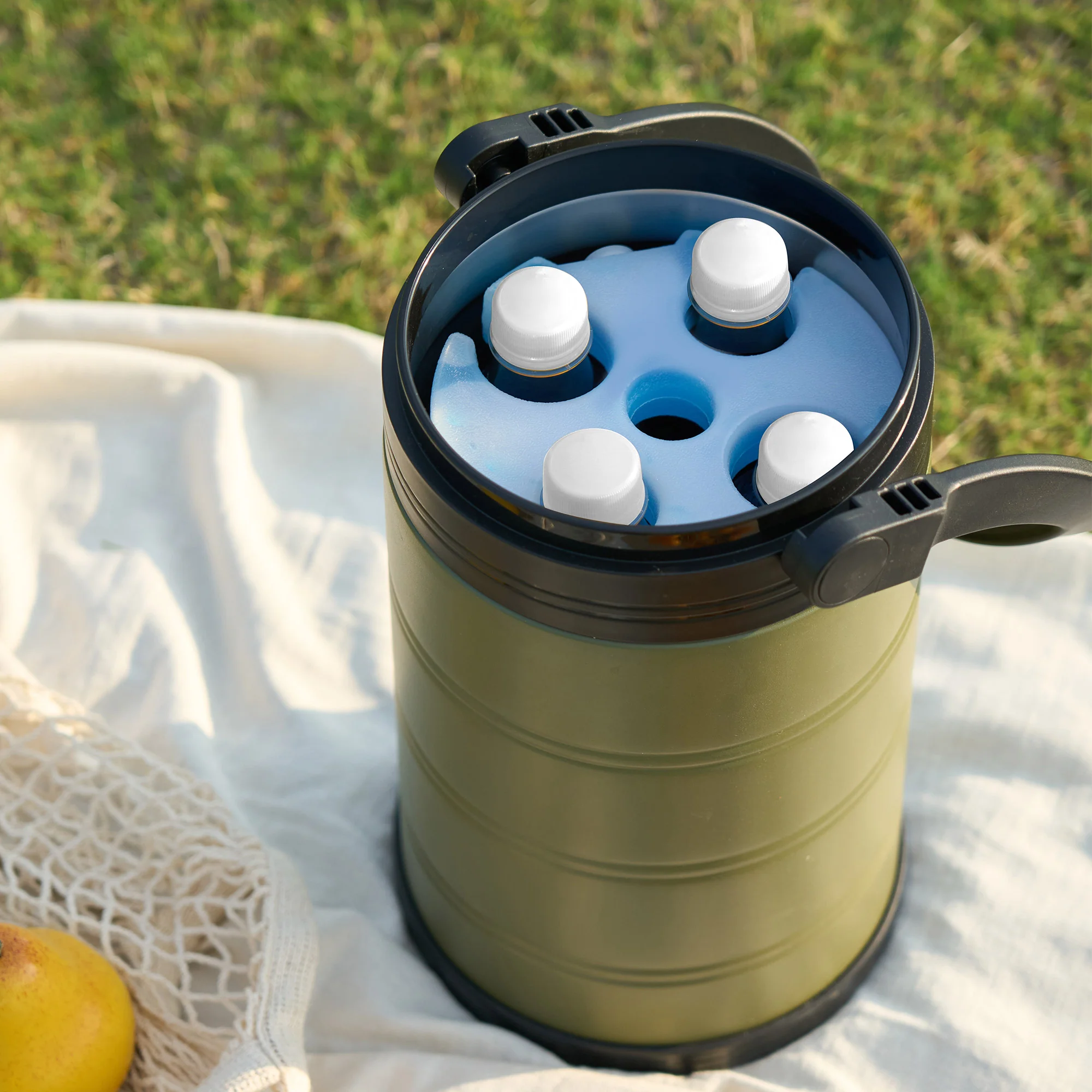 Reusable Ice Pack Insert for Large Capacity Portable Cooler - Image 3