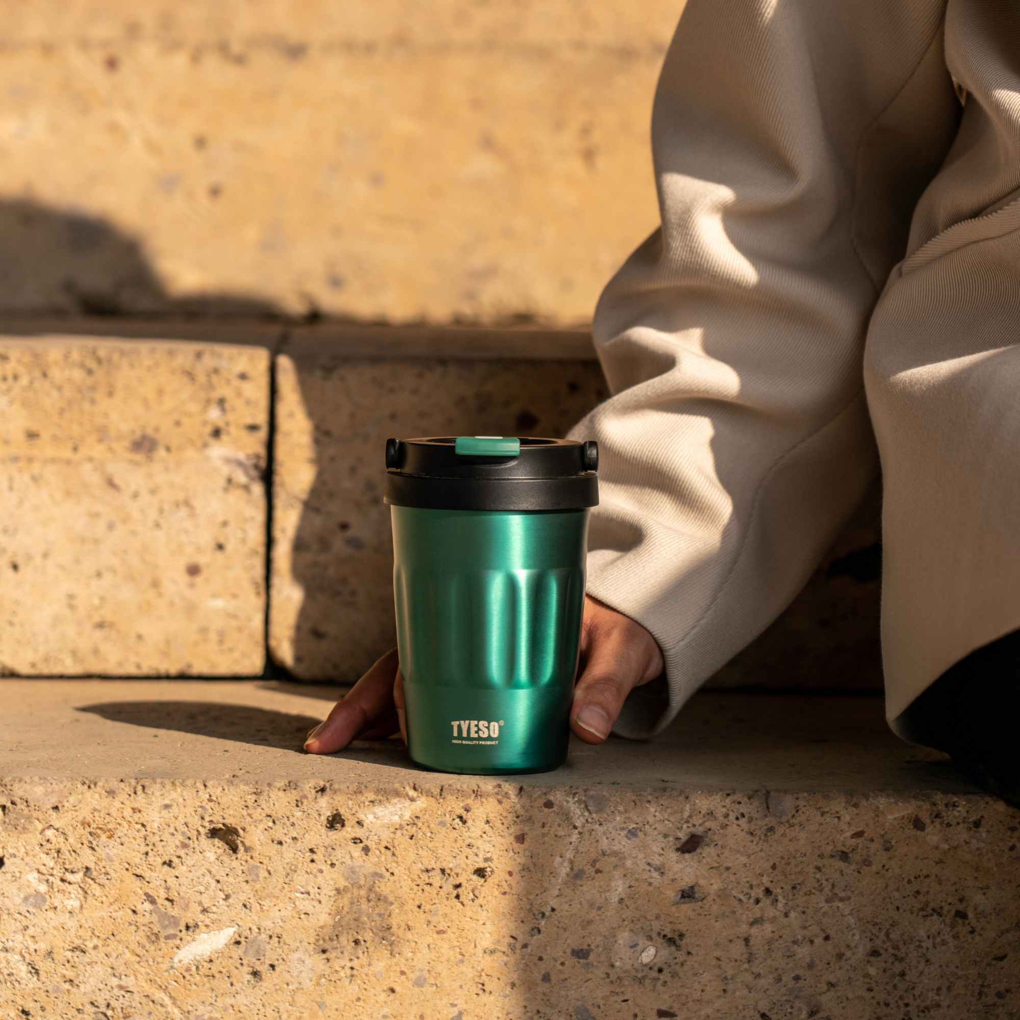 ONYX Flip Lid Tumbler - Image 11